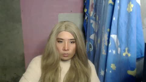 Snapshot of yourtransjeen chatting on 02/14/25, 03:36 Jeen online show from 02/14/25, 03:36