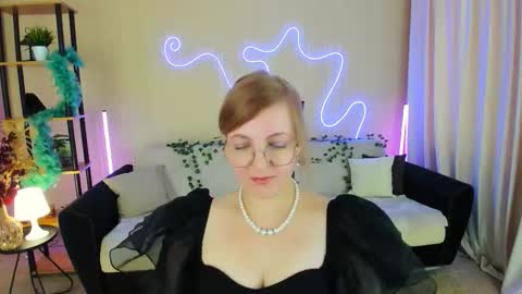 Alice online show from 11/09/25, 09:18