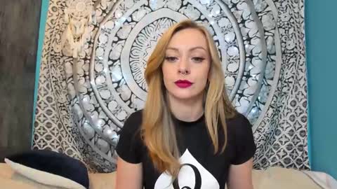 YourVenus00 -Follow my OF online show from 11/29/25, 11:02