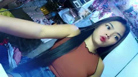 angela online show from 03/18/26, 02:04