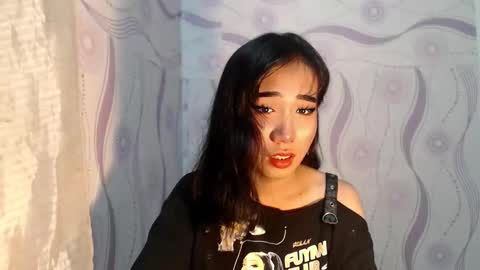 Snapshot of yourwife_material99 chatting on 03/17/26, 09:45 yourwife_material99 online show from 03/17/26, 09:45