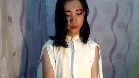 Snapshot of yourwife_material99 chatting on 03/20/26, 08:14 yourwife_material99 online show from 03/20/26, 08:14