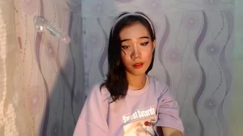 Snapshot of yourwife_material99 chatting on 03/29/26, 02:28 yourwife_material99 online show from 03/29/26, 02:28