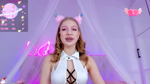 Snapshot of yourwilddestiny chatting on 11/23/25, 02:11 Destiny online show from 11/23/25, 02:11