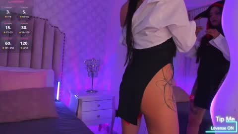 Snapshot of yourwishisme_val chatting on 11/09/25, 04:00 Val online show from 11/09/25, 04:00