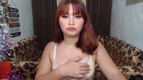 Snapshot of youungsextdeity chatting on 04/02/26, 08:12 cathy online show from 04/02/26, 08:12