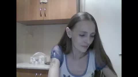 Snapshot of youur_light chatting on 04/25/26, 06:27 Youur light online show from 04/25/26, 06:27