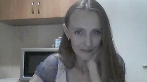 Snapshot of youur_light chatting on 07/21/26, 06:21 Youur light online show from 07/21/26, 06:21