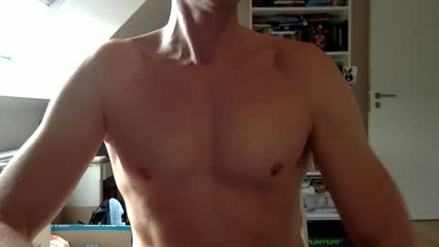 Snapshot of youvegotthis chatting on 04/10/26, 01:16 youvegotthis online show from 04/10/26, 01:16