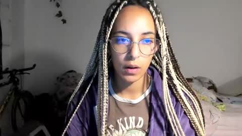 elizabeth  ju   online show from 01/26/25, 11:50