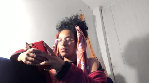 elizabeth  ju   online show from 02/14/25, 01:23