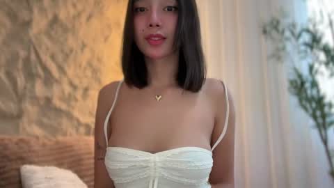 Snapshot of yowginethegreat chatting on 03/18/26, 04:04 YowgineTheGreat online show from 03/18/26, 04:04