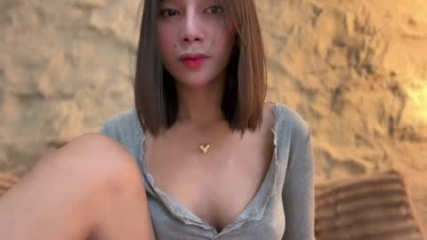 Snapshot of yowginethegreat chatting on 04/01/26, 07:42 YowgineTheGreat online show from 04/01/26, 07:42