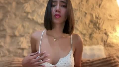 Snapshot of yowginethegreat chatting on 04/10/26, 10:53 YowgineTheGreat online show from 04/10/26, 10:53