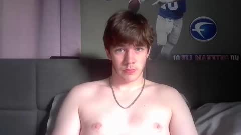 YoungPhysique05 online show from 10/26/25, 01:28