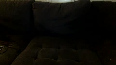 Snapshot of yque2 chatting on 10/05/25, 01:15 yque online show from 10/05/25, 01:15