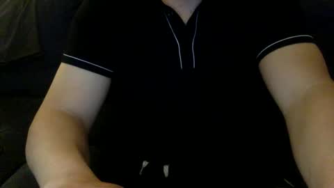 Snapshot of yque2 chatting on 11/28/25, 06:16 yque online show from 11/28/25, 06:16