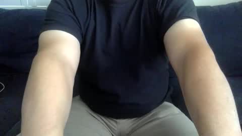yque online show from 05/08/26, 10:15
