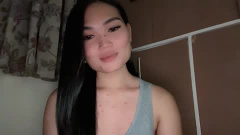 yrdrmgrl_jennie26 online show from 11/27/25, 10:39