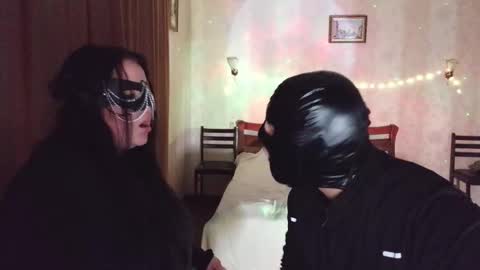 Marcus and Anna online show from 11/12/25, 05:02