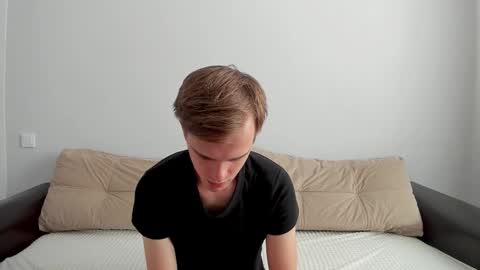 Snapshot of yueslang chatting on 09/22/25, 11:12 Yue Lang and Samm online show from 09/22/25, 11:12