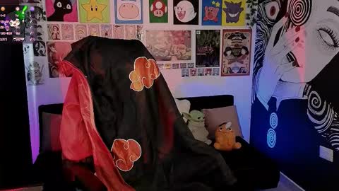 Snapshot of yuhwa chatting on 09/10/25, 09:26 rawr Anne Independent model online show from 09/10/25, 09:26