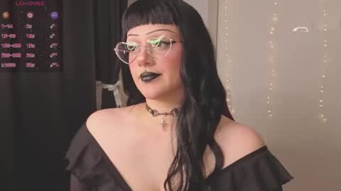   online show from 06/25/26, 05:12