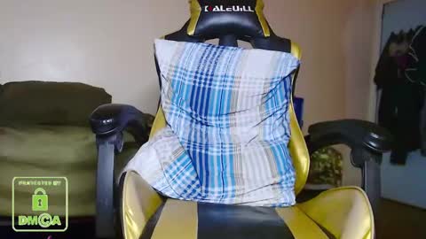 yukikawaiii online show from 01/17/25, 05:21