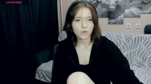 Snapshot of yukishine chatting on 04/19/26, 11:31 YukiShine online show from 04/19/26, 11:31