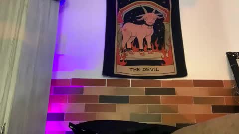 YUKO online show from 12/24/24, 04:11