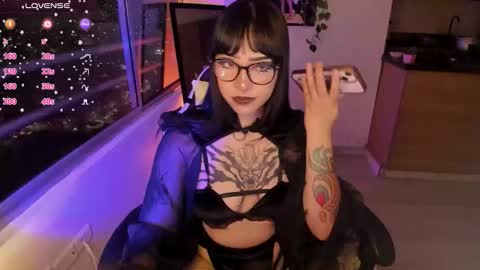 YUKO online show from 10/01/25, 02:28