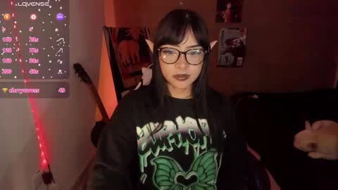 YUKO online show from 10/09/25, 01:47