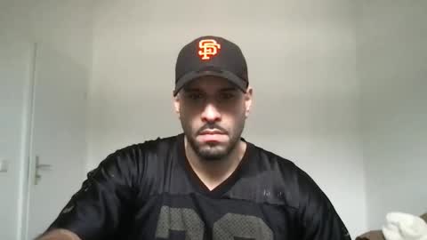 yul53 online show from 11/30/25, 10:19