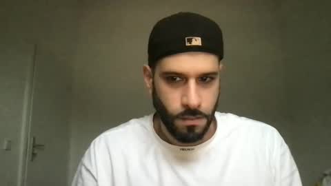 yul53 online show from 12/17/25, 09:04