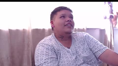 yul and val couple online show from 12/14/25, 08:24