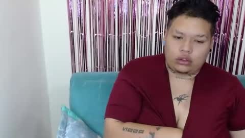 yul and val couple online show from 01/17/26, 12:43