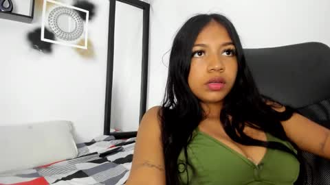 yuleimys_rosse online show from 01/10/26, 02:46