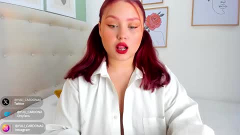 Snapshot of yuli_cardona_ chatting on 01/13/25, 08:37 Yuliet online show from 01/13/25, 08:37