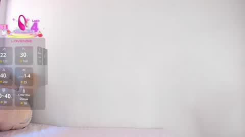 Snapshot of yuli_cardona_ chatting on 09/22/25, 03:47 Yuliet online show from 09/22/25, 03:47