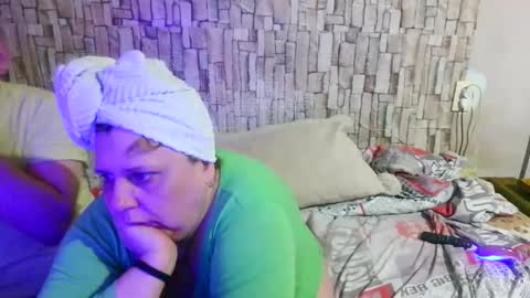 Yula online show from 12/14/25, 12:32