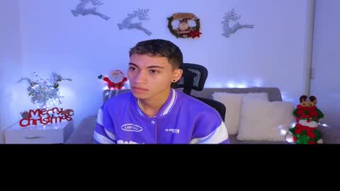 yulian_vasquez online show from 12/20/25, 12:12