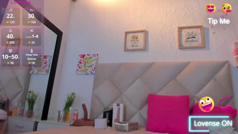 Snapshot of yuliana_milleer chatting on 02/03/25, 05:03 Yuliana online show from 02/03/25, 05:03