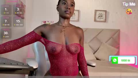 Snapshot of yuliana_milleer chatting on 10/04/25, 06:39 Yuliana online show from 10/04/25, 06:39