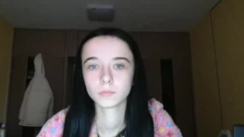 Snapshot of yuliastar chatting on 11/03/25, 06:47 Yuliia online show from 11/03/25, 06:47