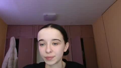 Snapshot of yuliastar chatting on 11/22/25, 08:24 Yuliia online show from 11/22/25, 08:24