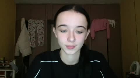 Snapshot of yuliastar chatting on 11/23/25, 09:09 Yuliia online show from 11/23/25, 09:09