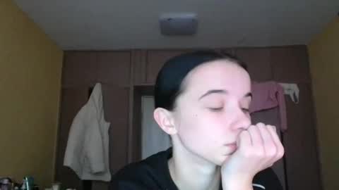 Snapshot of yuliastar chatting on 11/25/25, 07:08 Yuliia online show from 11/25/25, 07:08