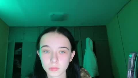 Snapshot of yuliastar chatting on 12/05/25, 07:06 Yuliia online show from 12/05/25, 07:06