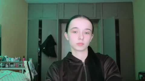 Yuliia online show from 03/10/26, 06:51