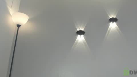 Snapshot of yulievans chatting on 12/30/24, 11:06 yulievans online show from 12/30/24, 11:06